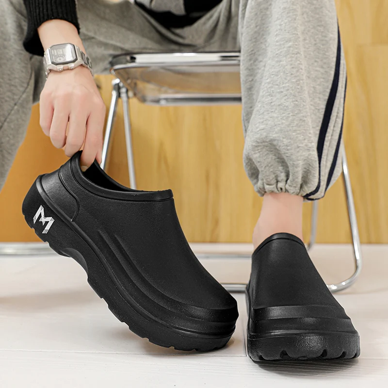 Anti-Slip Chef Schoenen Voor Heren Sneakers 2024 Lente Lichtgewicht Effen Kleur Mannen Werkschoenen Outdoor Platform Eva Slip-On Heren Schoenen