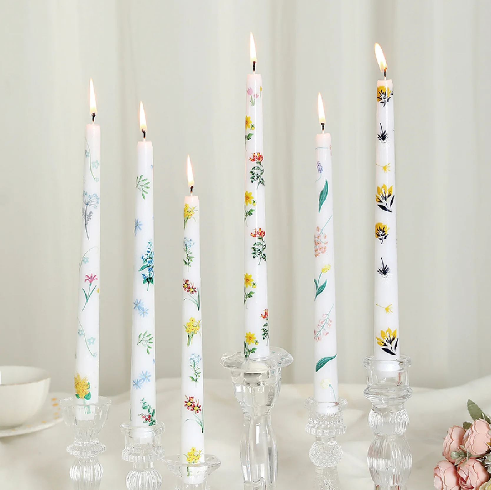 2pc 25cm European-style Long Pole Floral Printed Candle, Smokeless Home Atmosphere Decoration Candle For Wedding And Festival