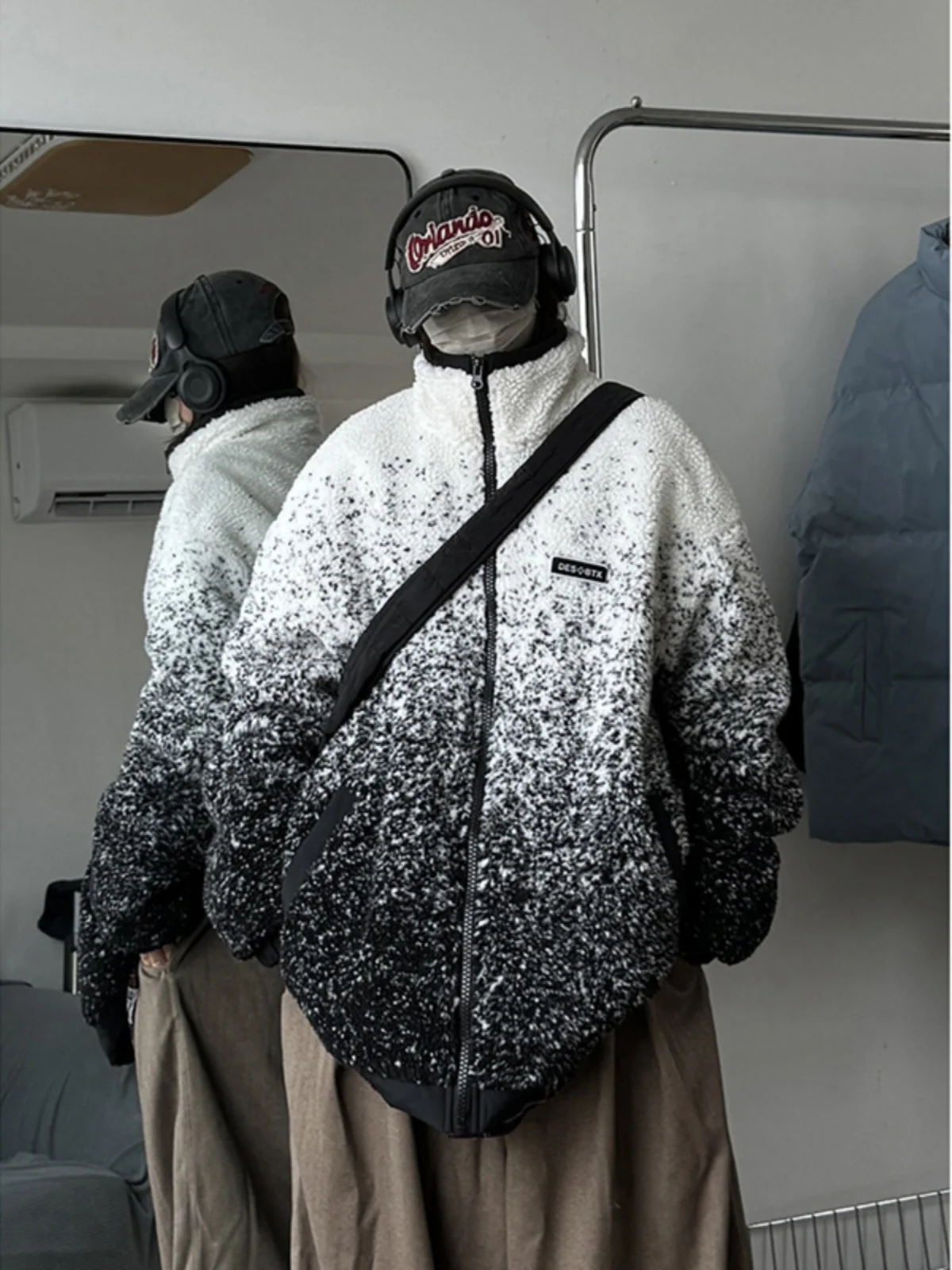 

Men's Fleece Jacket Coat Winter Thickened Design Gradient Dyed Fleece Lined Lamb Fur Cotton Clothes Casual Loose Fit Long Sle...