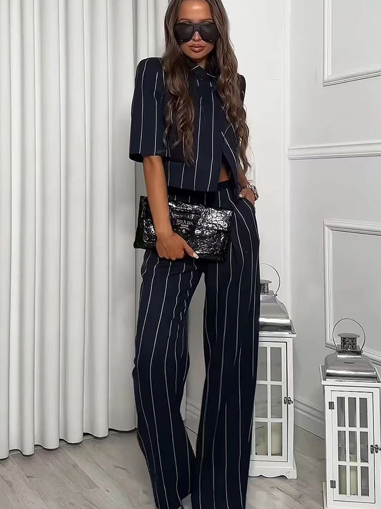 2026 Elegante Streifen-Hosenanzüge für Damen: Modischer Kurzblazer mit Hochgeschnittener Gerader Hose, Zweiteiliges Set für Büro und Pendeln
