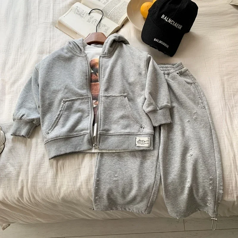 Boys 2025 Top + Pants Two-piece Set of Spring and Autumn New Products Children Children's Top and Bottom Clothes Set KidsOutfits