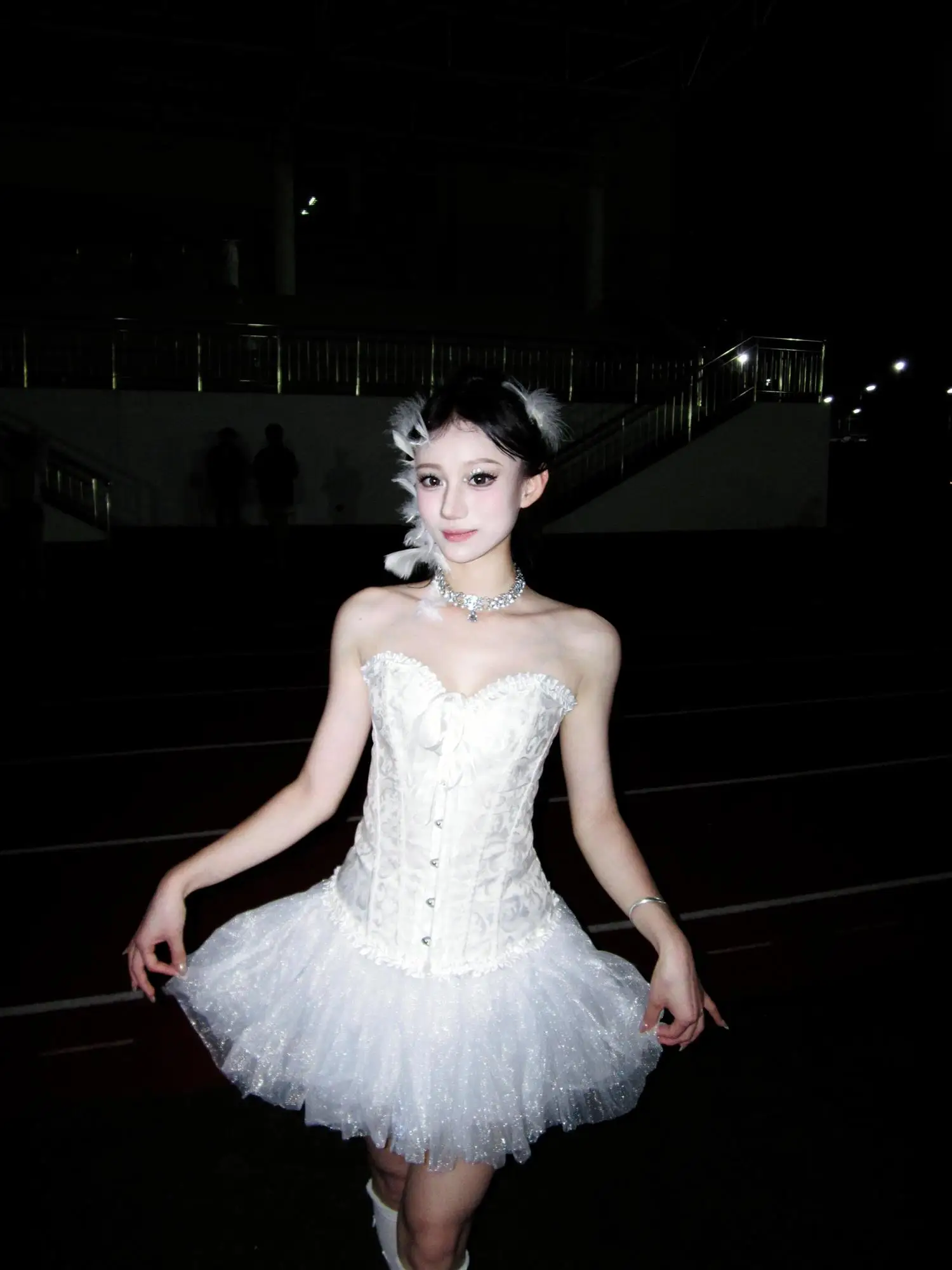 Sexy Devil Angel Cisas Cosplay Outfit Crop Top Gonna stretta in vita Set Costume da performance sul palco da donna Full Size