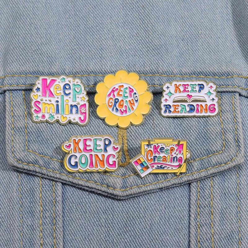 Colorful Creative Artboard Enamel Pins Custom Keep Smiling Keep Creating Brooches Lapel Badges Funny Jewelry Gift for Friends