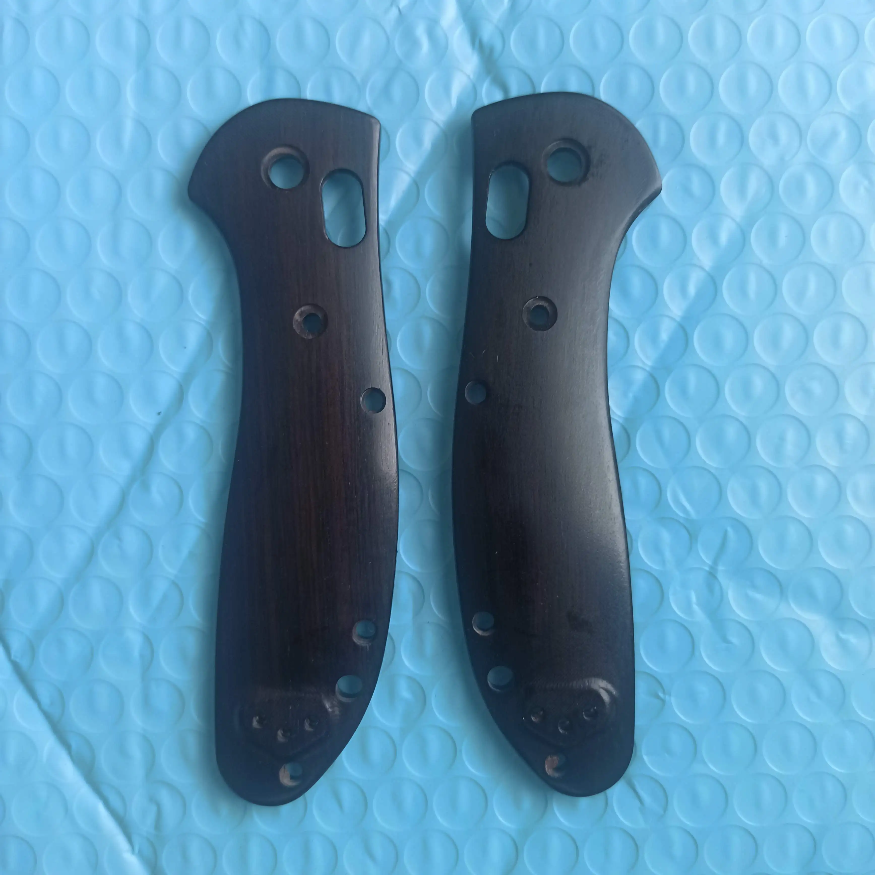 1 Pair Black Sandal…