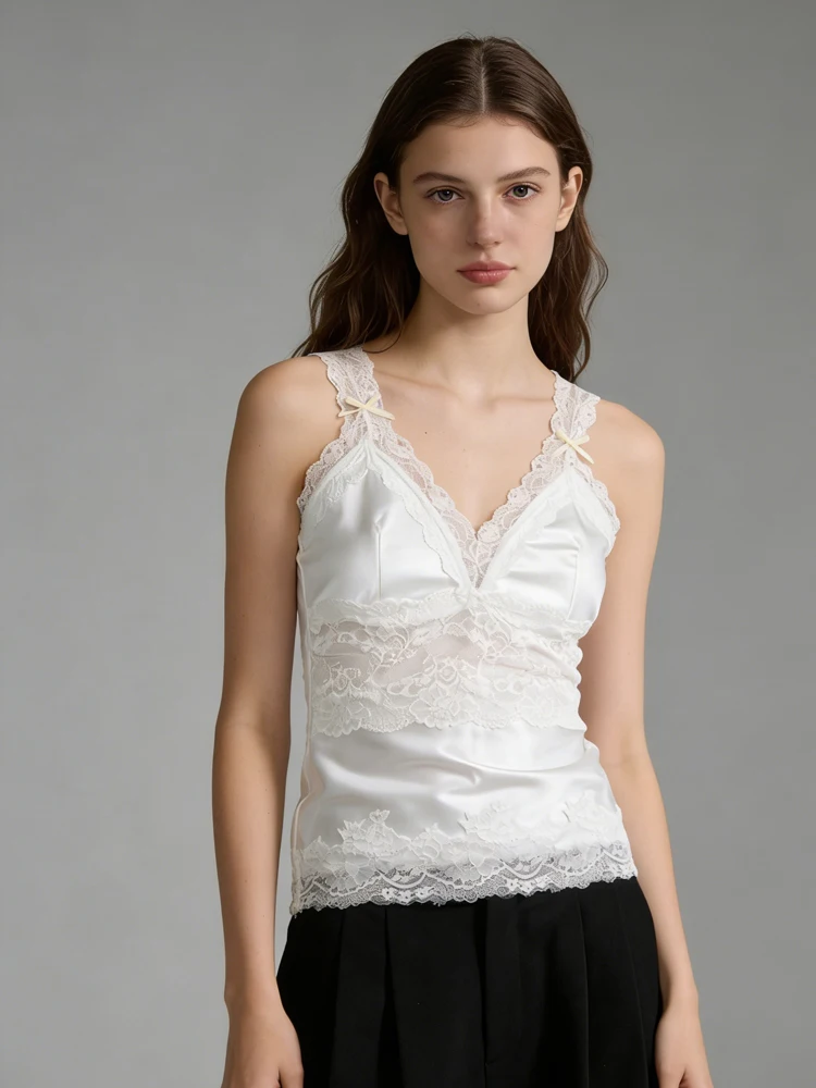 

Casual and sexy French lace trimmed patch satin silk women's vest elegant sleeveless V-neck vest Y2k vest chic summer new item