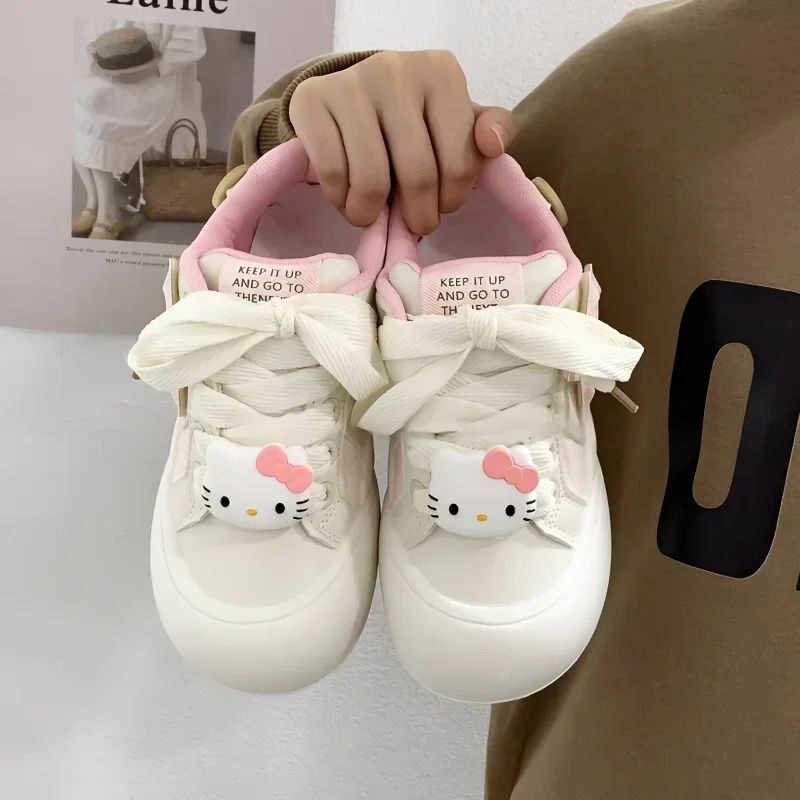 Sanrio cartoon animation Hello Kitty women's shoes, autumn new platform niche versatile cute KT cat casual sports shoes