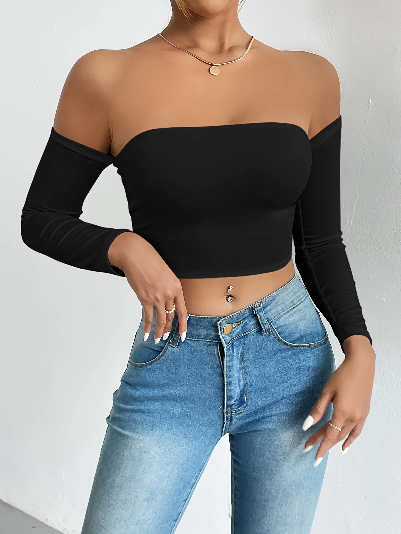 Off the shoulder sexy strapless shirt with a waistband  casual long sleeved tight fitting top  spring and summer women's clothin