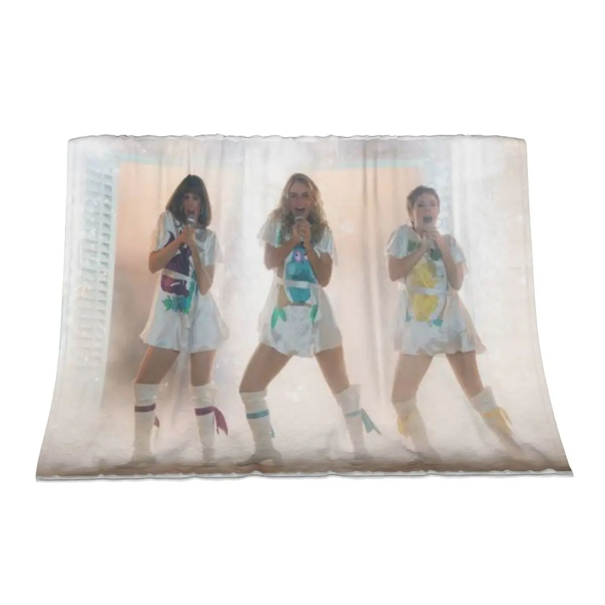 

Donna and the dynamos Throw Blanket For Sofa Thin blankets ands Furrys Loose Blankets