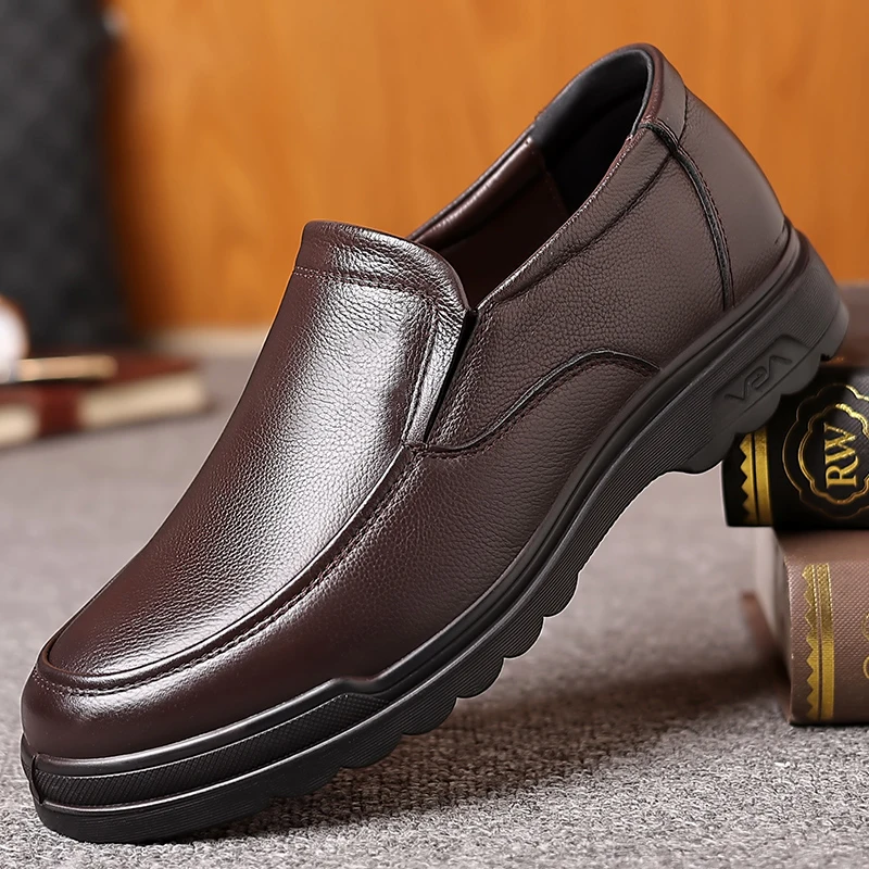 Chaussures en cuir véritable faites à la main pour hommes, mocassins en caoutchouc souple, chaussures provoqué d\'affaires décontractées, velours