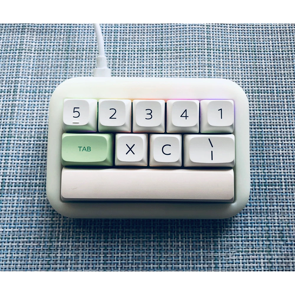 

Nvarcher Mini Computer Keyboard Supports Custom Keys, Key Combinations and Macro Definitions