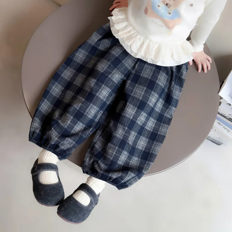 Girls trousers spring autumn models 2025 foreign new classic plaid trousers autumn little girl fashion lantern trousers 90-140cm