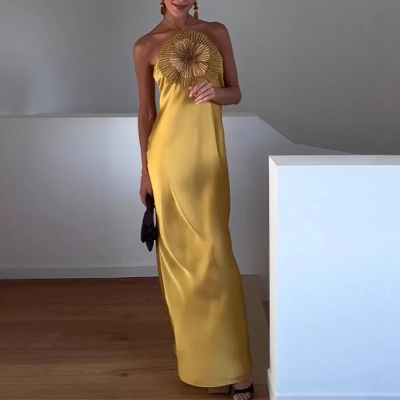 Fashion 3D Floral Bead Embroidered Gowns Sexy Halter Sleeveless Solid Satin Long Dress Elegant Hight Waist Draped Party Dresses