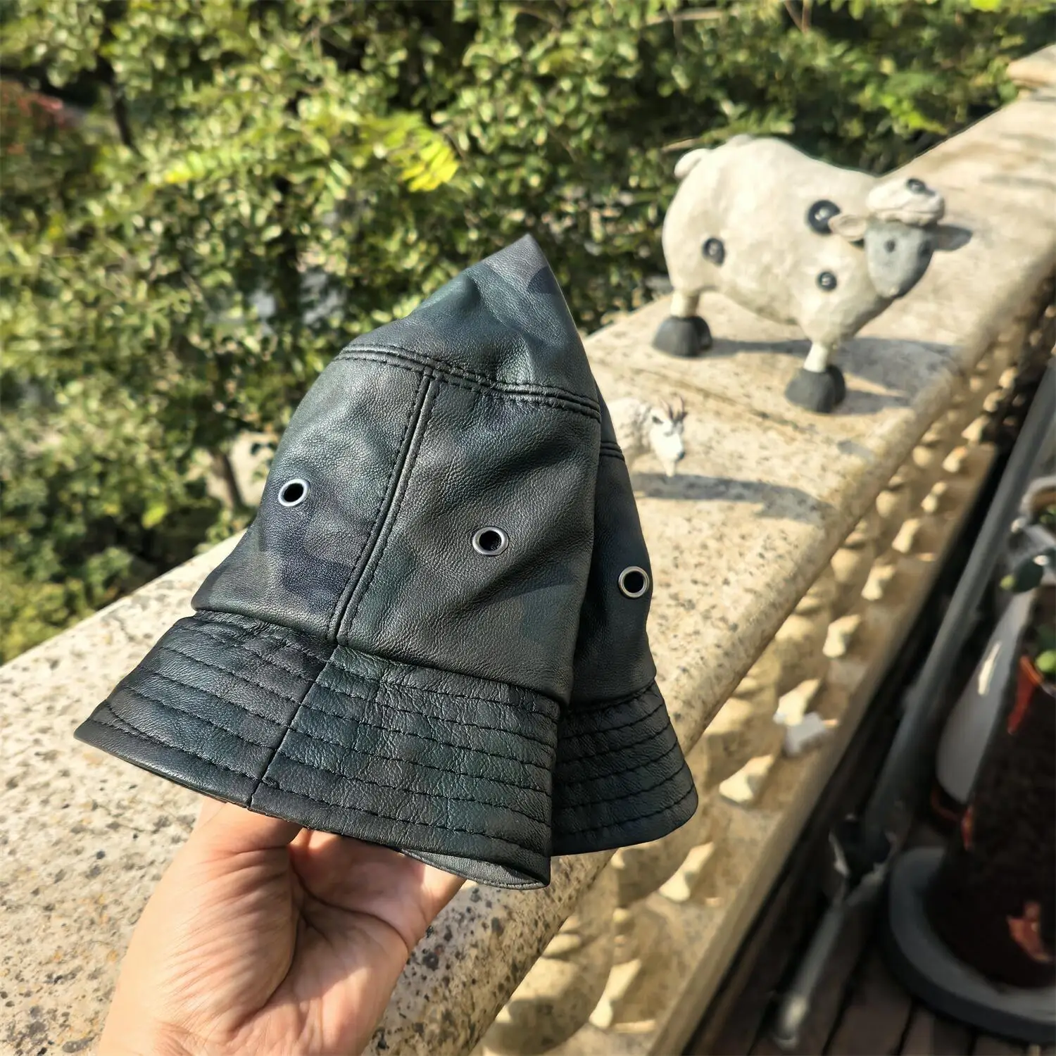  Top Layer Sheepskin Fishing Cap Unisex Camouflage Pattern Green Leather Hat Short Brim round Top Woolen Spring Autu...