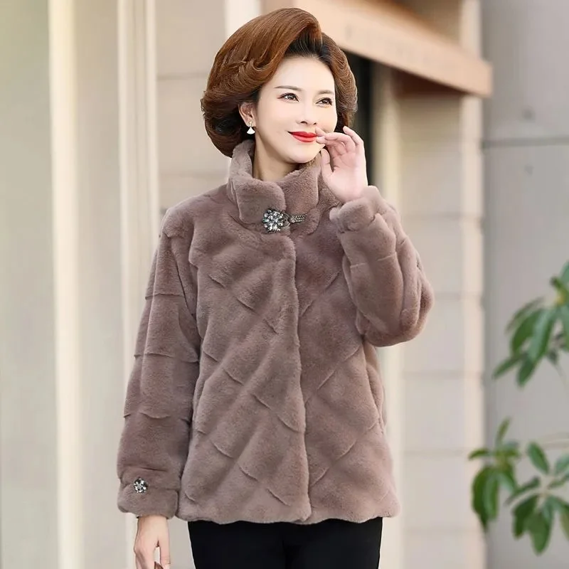 Mother's winter outfit Short Danish Mink Jacket Mid-Aged And Elderly Women's Thick Cotton Jacket Warm Imitation Fur Coat Vintage