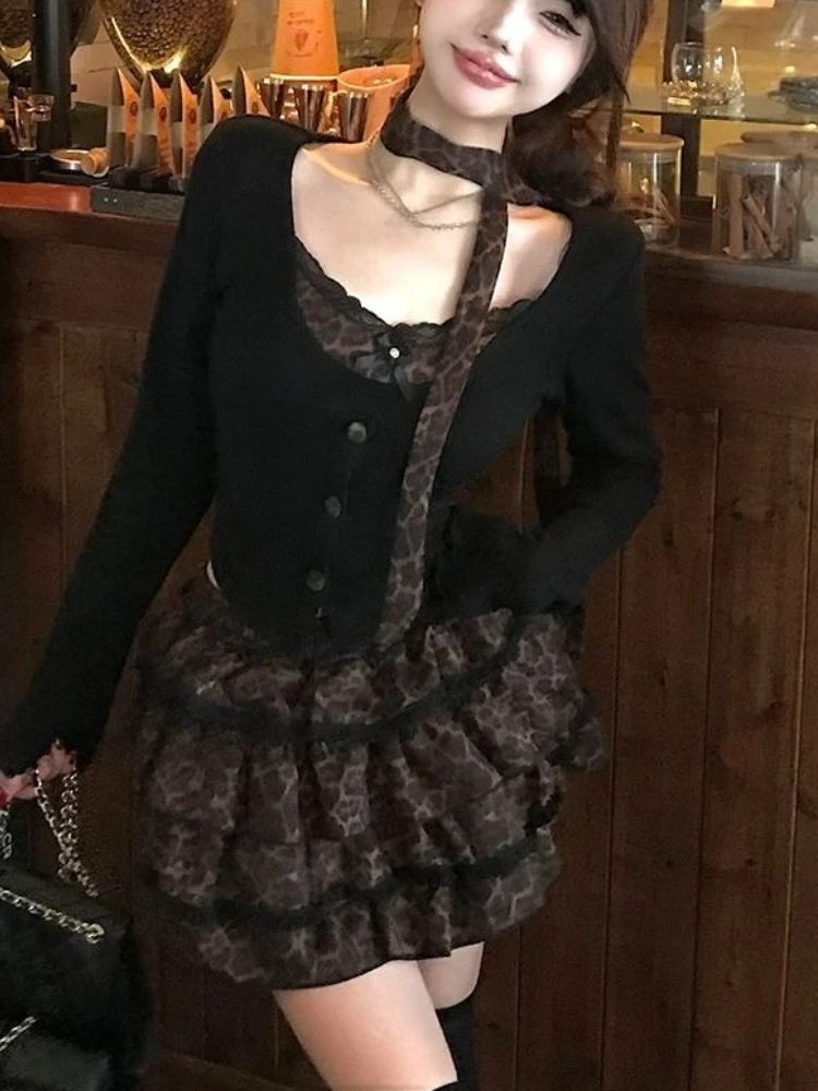 

Autumn Sexy Spicy Girl Fake 2 Piece Set Women Vintage Slim Long Sleeve + New Design Leopard Print Skirt Female Chic Retro Outfit