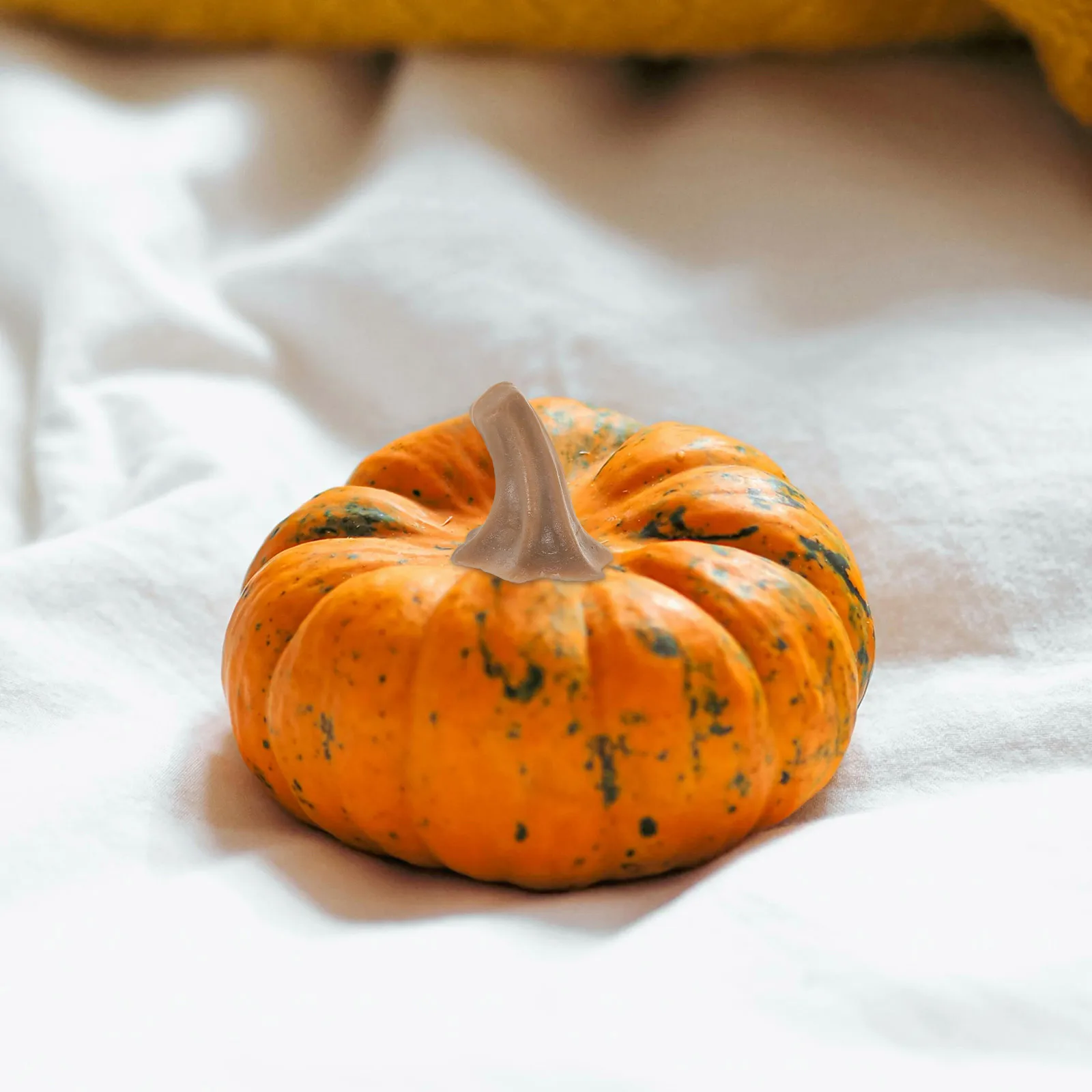 

50pcs Pumpkin Stems for Crafting Plastic Artificial Resin Pumpkins Halloween Thanksgiving Accessories Fall