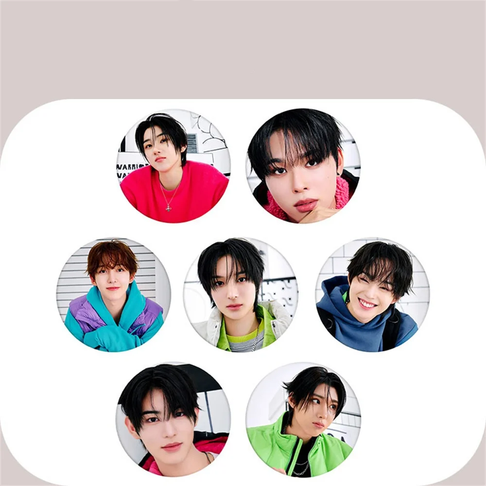 Kpop KICKFLIP معاينة الصور مفهوم الصور صفيح شارات مرآة سلاسل المفاتيح KYEHOON DONGHWA JUWANG DONGHYEON المشجعين الهدايا جمع #1