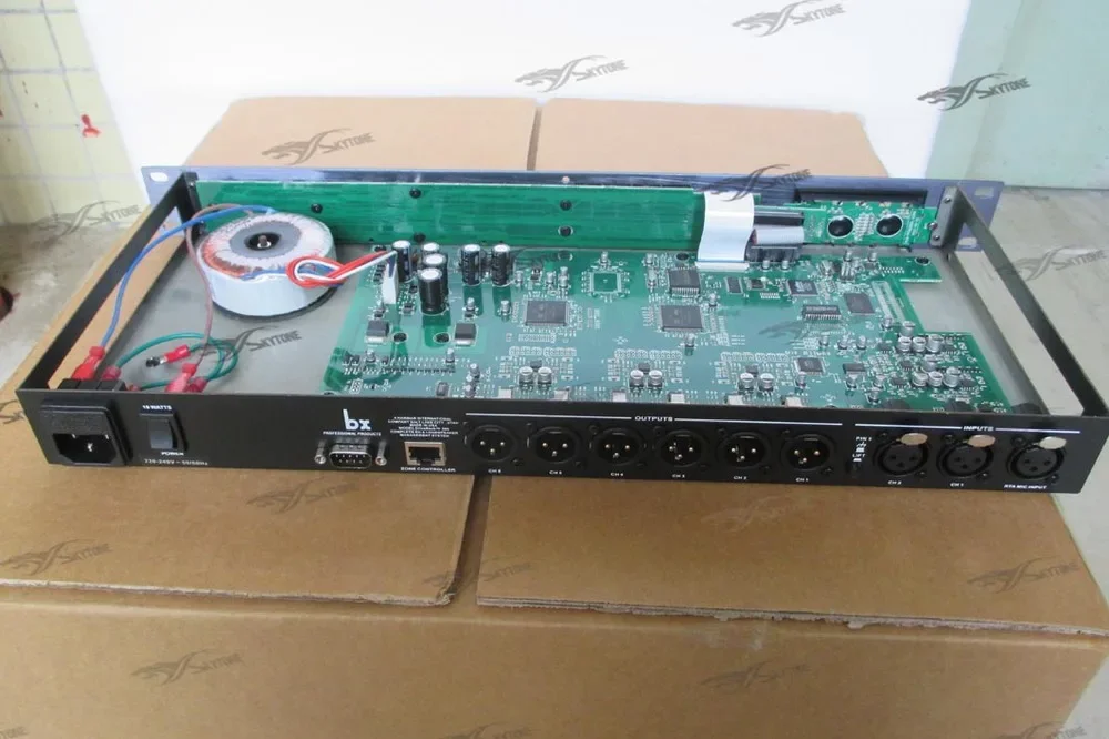 

Driverack PA2 Digital Sound Processor