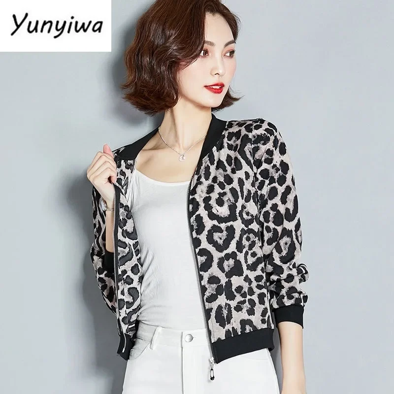 Chaqueta fina con estampado de leopardo para mujer, abrigo de manga larga con cuello levantado, Tops informales, talla grande