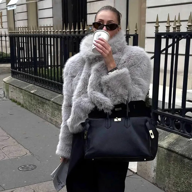 Winter New Fashion Women's Solid Color Stand Collar Long Sleeve Elegant Casual Trendy Faux Fur Cardigans Female Coats Clothes