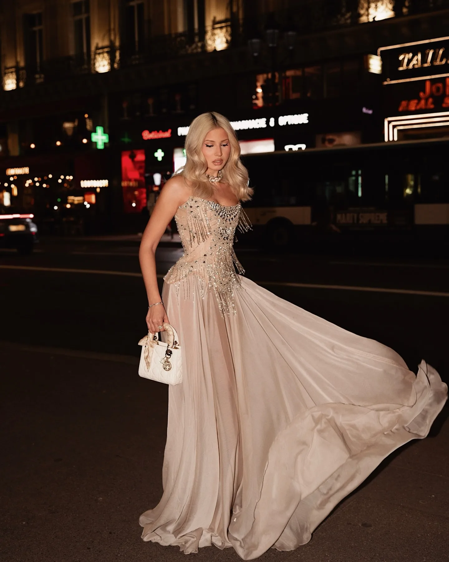 Pink Strapless Satin Evening Dress V-Neck A-Line