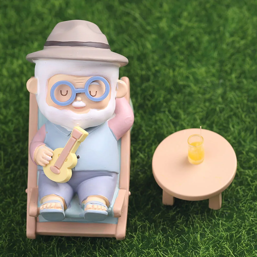 Christmas Couple Ornaments Elderly Loving Statues Decorative Home Office Car Desktop Mini Sculpture Premium for Lovers