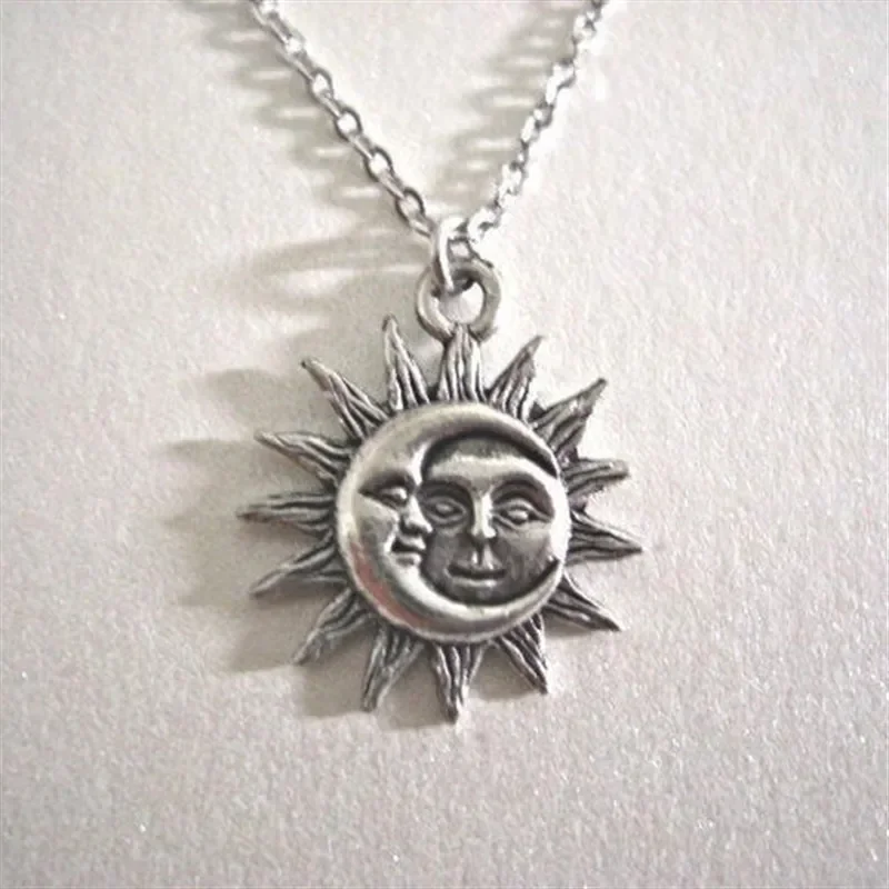 New Sun and Moon Necklace Charm Celestial Jewelry Dainty Love Friendship Soulmate Statement Punk Pendant Gift Fashion Women Men