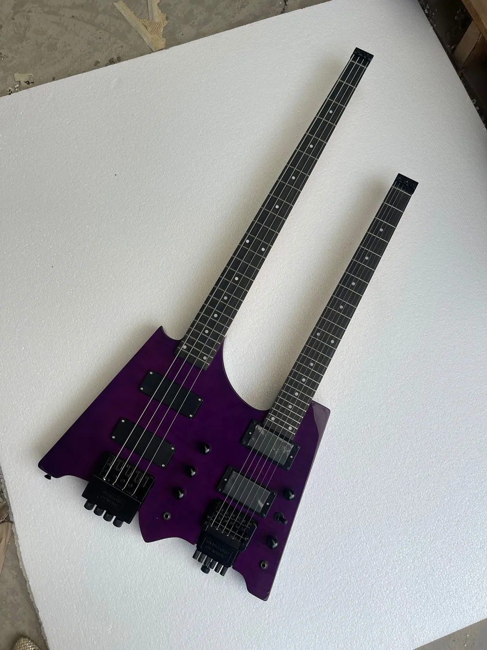 Purple Double Neck 4+6 Strings Electric Guitar with Rosewood Fretboard, Back Hardware, Provide Customized Service