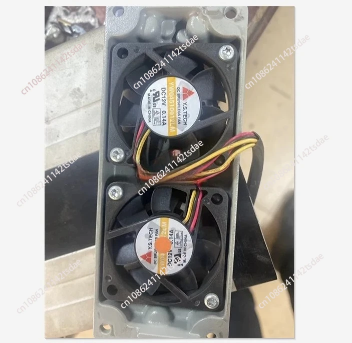 

YW04510012LM Автомобильный усилитель мощности Специальный вентилятор 4,5 см 12 В 0,14 А Охлаждающий вентилятор Новый