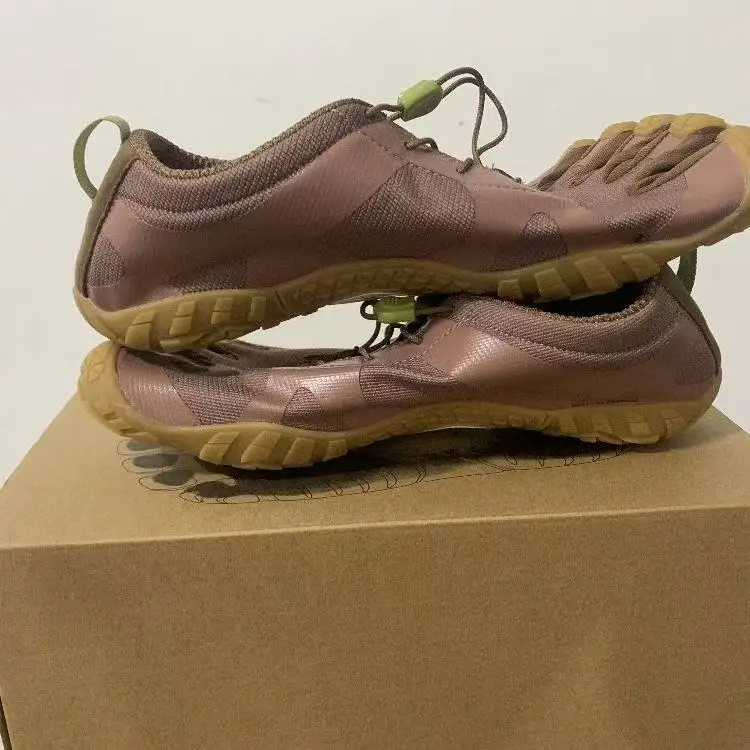 New 2025 Summer Essentials Professional Unisex Squat Weightlifting Shoes Power Wrestling Shoes Neutral Squat Shoes Fitness Shoes