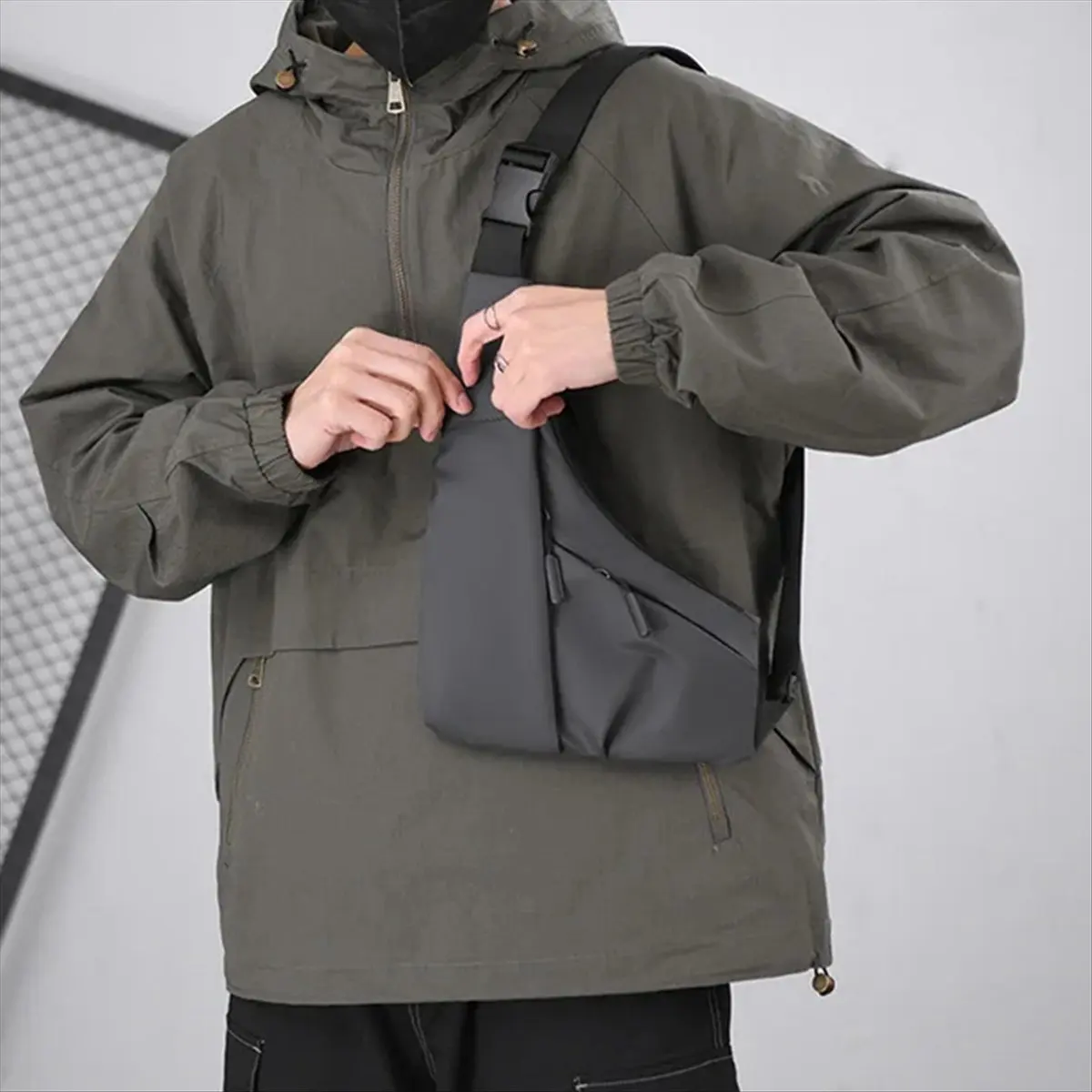 

Efficient- Leisure Leather Film Triangle Bag Crossbody Anti Theft Close Fitting Chest Bag Sports Riding Sling Bag Gray