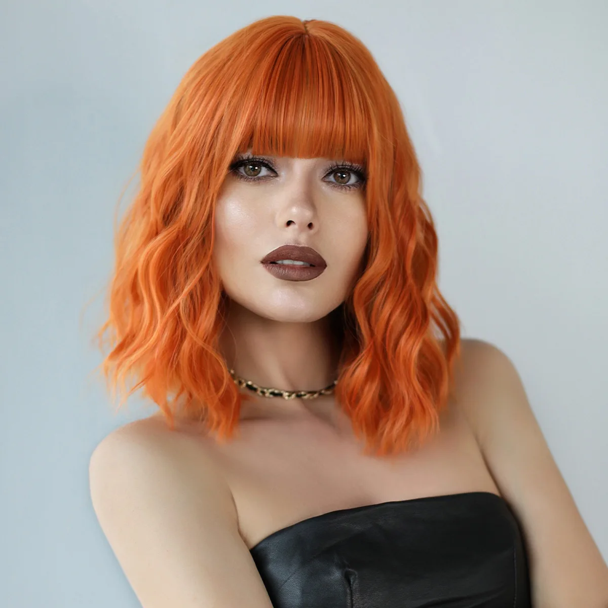 Peluca de pelo de Cosplay ondulada para mujer, pelo corto ombré, naranja sucio, 8 estilos, longitud de hombro, Halloween, Navidad, Anime, 14"