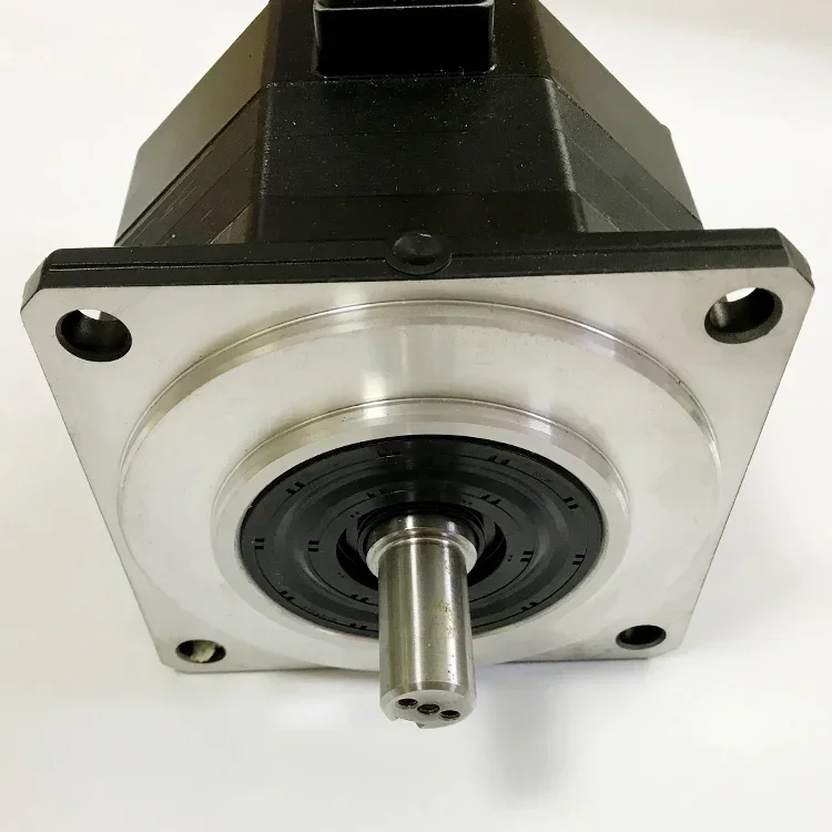 A06B-0033-B075 A06B 0033 B075  Fanuc Servo Motor For CNC Machine  Normal function