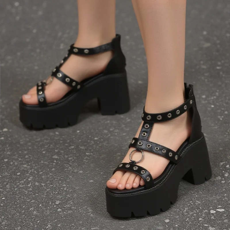 

2025 New Punk Gothic Platform Sandals Open Toe Buckle Strappy Women Summer Shoes Sexy Rivets Thick Heels Footwear Drop Ship