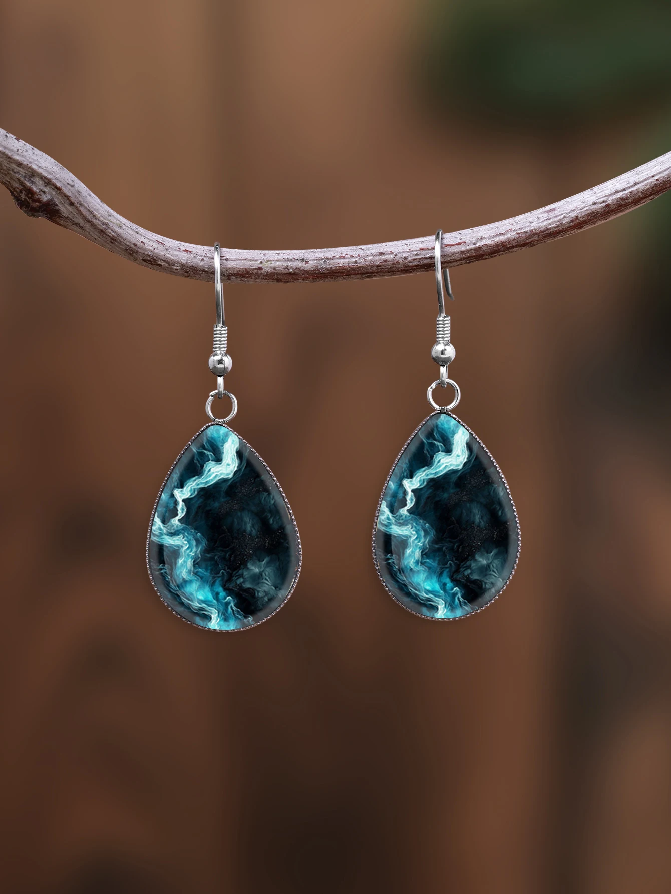 1 Pair of Earrings with a Deep Blue Sea Water Pattern and Convex Glass, Made of 316 Stainless Steel with Water Drop Ear Hooks, in a Retro and Simple Style, Suitable for Women for Daily Gift-Giving and Wearing, Jewelry Earrings with an Elegant and Simple Style, Suitable for Women for Everyday and Vacation Wear