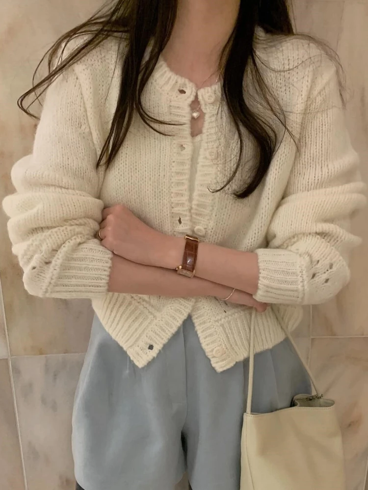 

Korobov Autumn Korean Chic Sweet All Match Hollow Out O Neck Single Breasted Solid Slim Knitted Cardigan