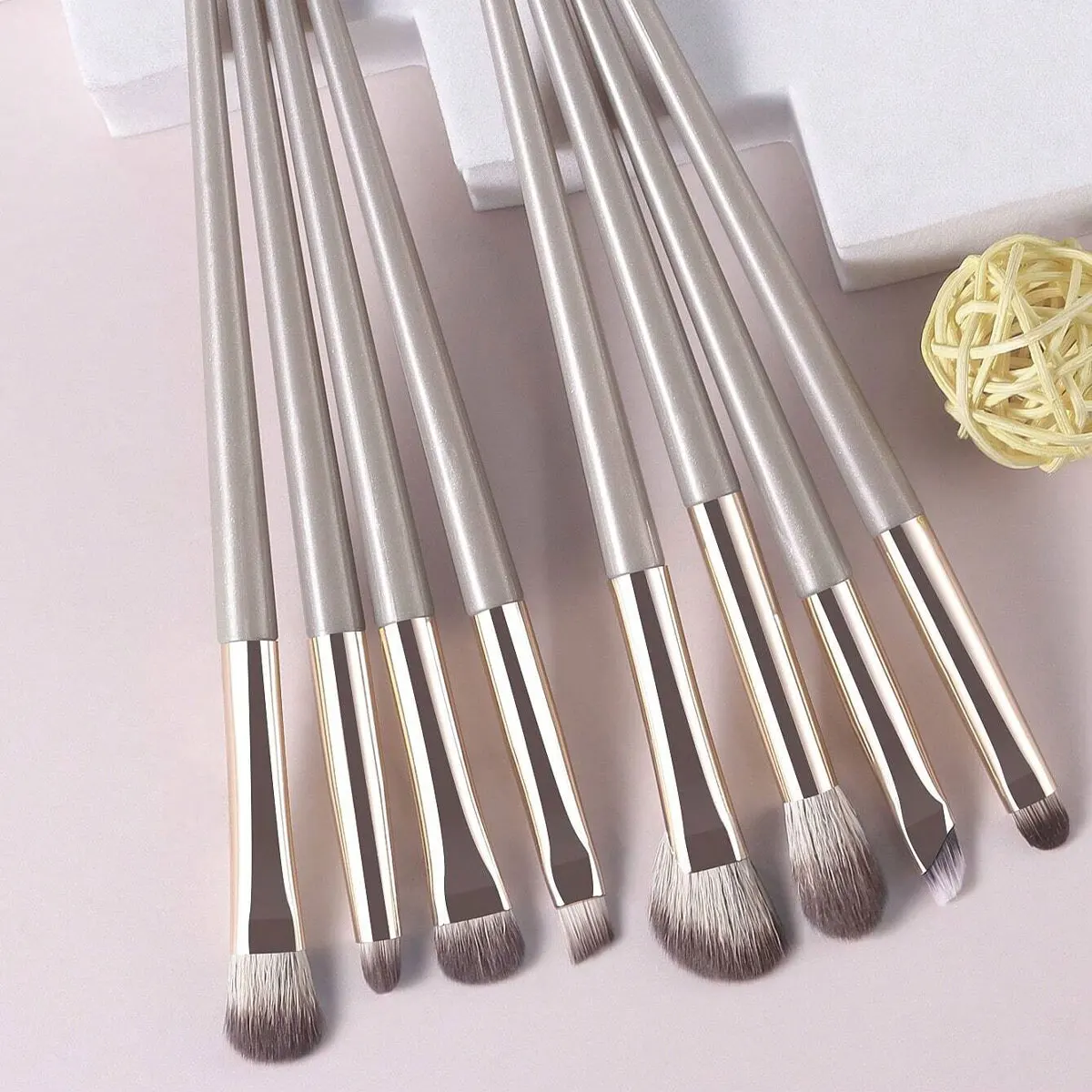 Champagne Silver Portable Eye Makeup Brush Set, 8pcs/Pack