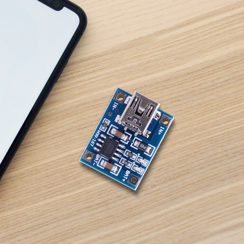 TP4056 Modul Pengisi Daya Baterai DC4.5-5.5V Papan Pengisi Daya Baterai Mini USB Mini dengan Lampu Indikator untuk Baterai Lithium