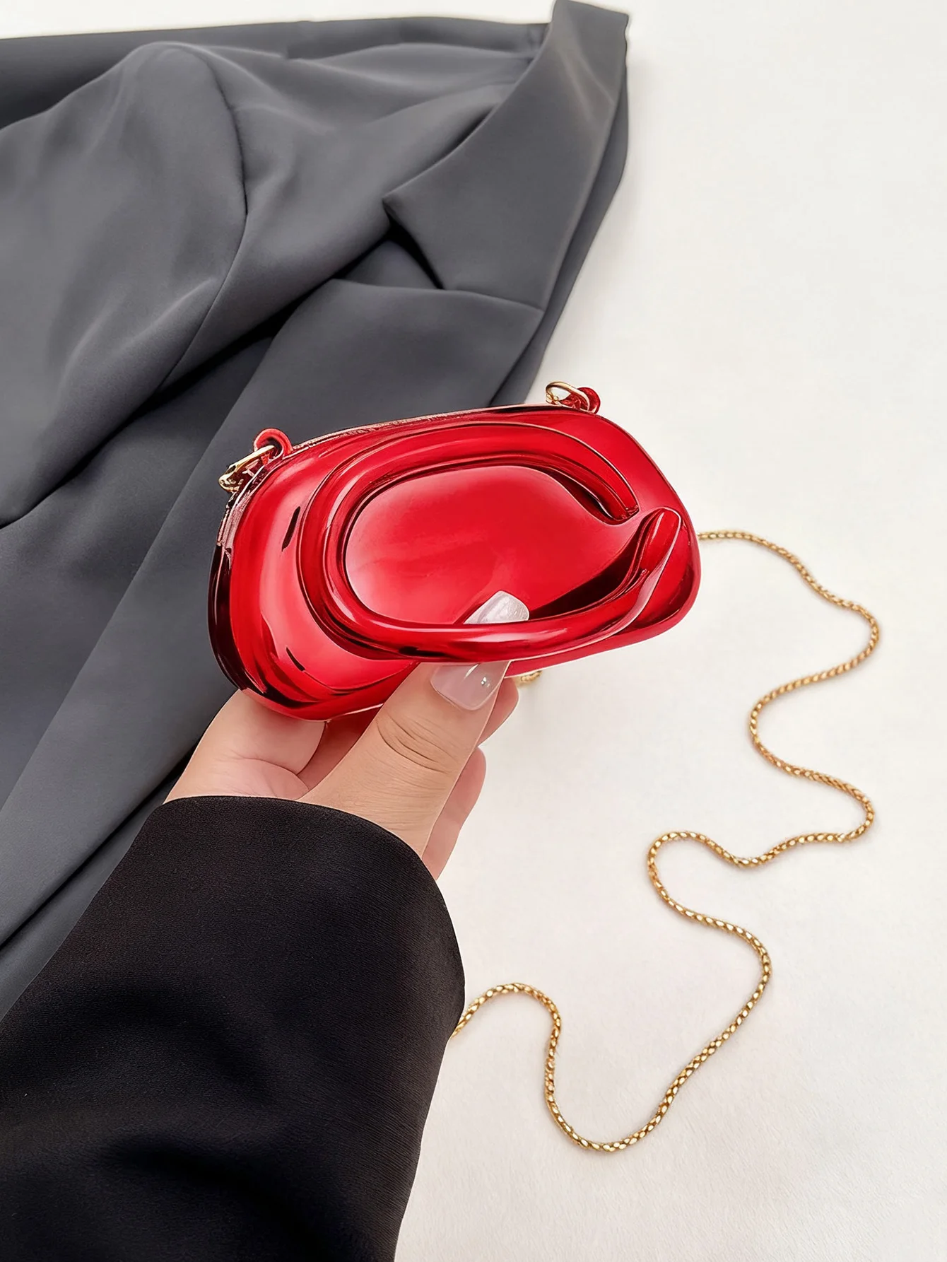 Mini-Version Modische Goldene Metallverschluss-Clutch-Tasche in Boxform für Damen, Abend-, Hochzeits-, Party-Ketten-Umhängetasche, Schultertasche – Detail 6