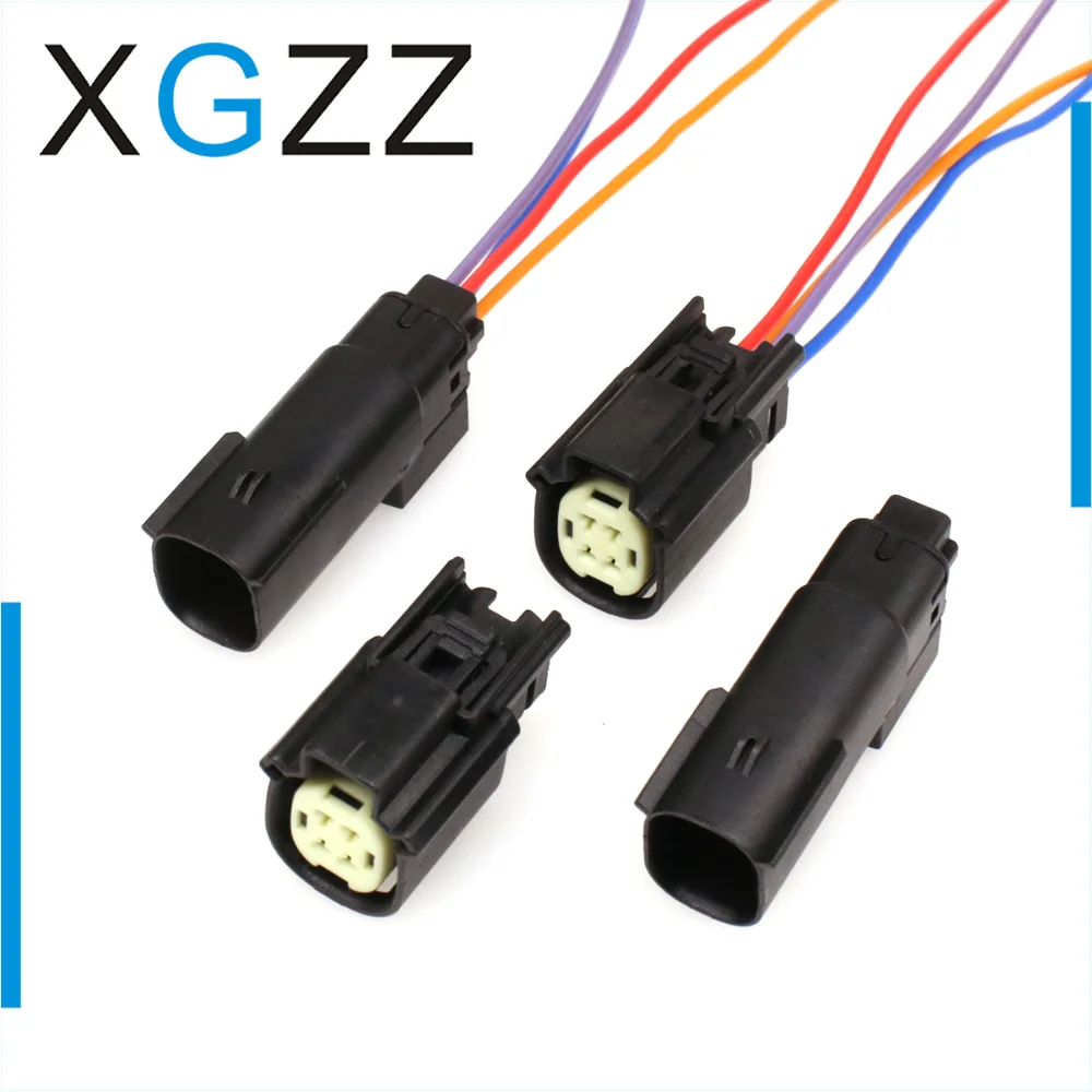33472-4049/33482-4001 is suitable for Ford Focus, Tiggo, Cadillac, and Explorer headlight plugs