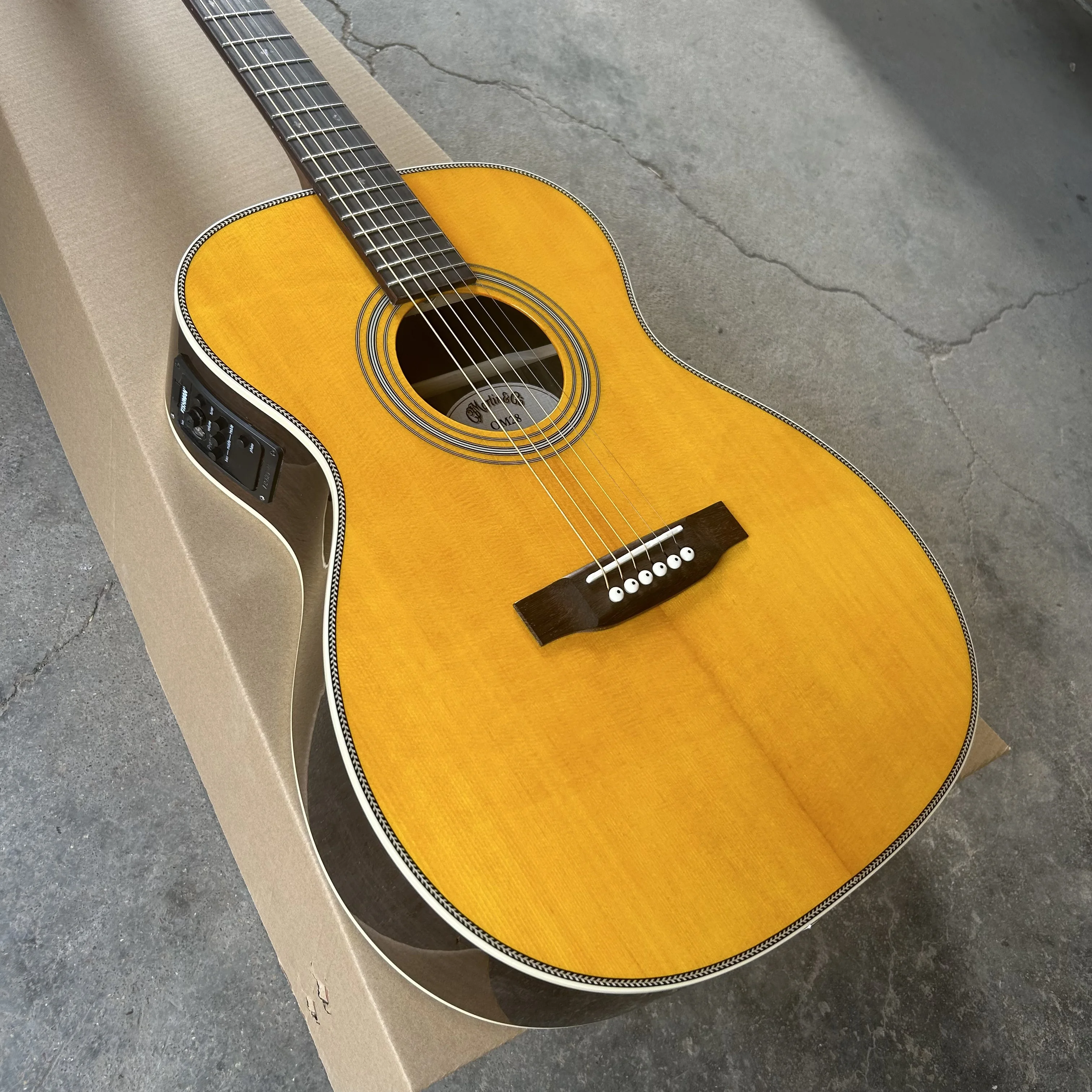 STOCK 40 inch OM28 series spruce solid wood polished yellow glossy acoustic wood .guitarElectric box acoustic guitar