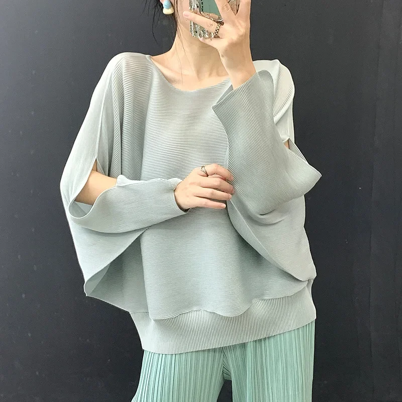 Miyake Women Pleated Blouse, Round Neck Split Long Sleeve Loose Batwing Top, Irregular Hem Solid Color Pleated Shirt for Autumn