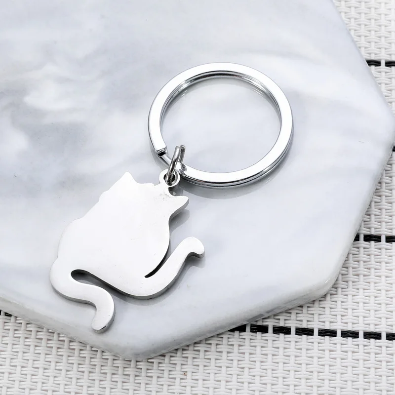 New Black and White Cat Couple Keychain Heart Key Ring Silver Color Lovers Love Key Chain Souvenirs Valentine's Day Gift