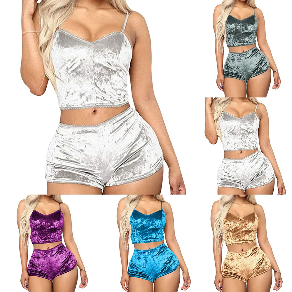 

Women Sexy Strappy Pajama Set Ladies Velvet Polyester V-neck Underwear Home Clothes 2 Piece Sleeveless Tops And Shorts M-3XL