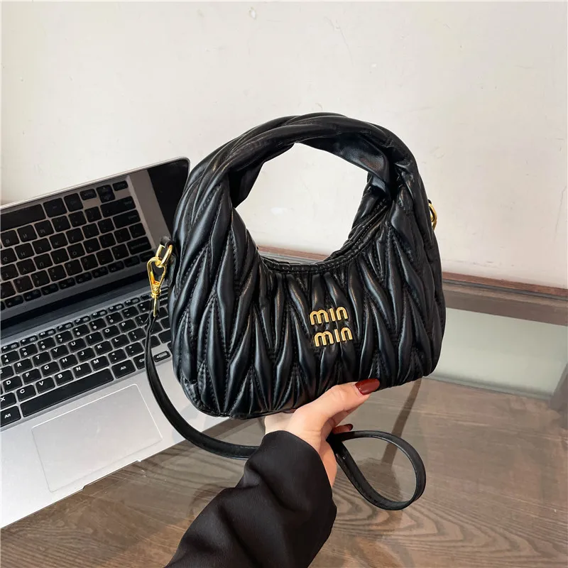 

2026 New Designer Cloud Hobo Bag for Women Puffy Wrinkle Shoulder Handheld Crossbody Purse Chic Versatile Trendy Casual