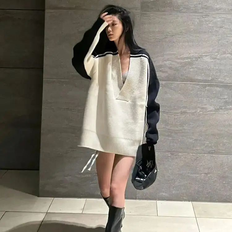 

Autumn Winter V-Neck Sweater Women New Design Mid-Length Korean Style Loose Black White Color-Blocked Sweater Outer Wear