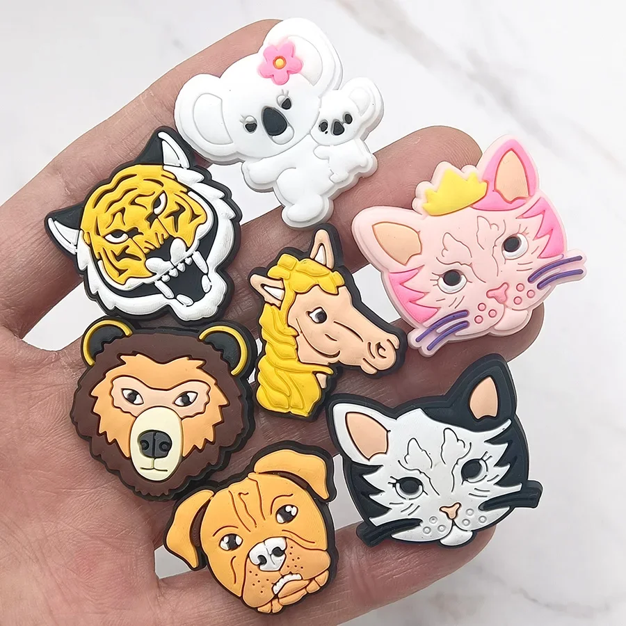 

Cartoon Animals PVC Shoe Buckle Accessories Funny DIY Tiger Cat Giraffe Shoes Upper Pins Decoration Sandal Charms Kid Party Gift