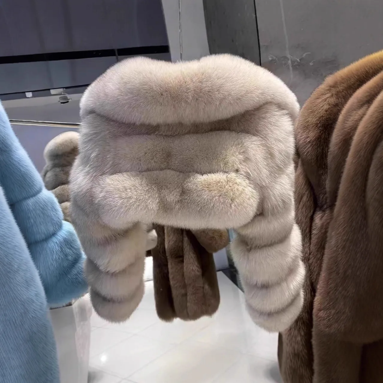 Femmes fausse fourrure renard manteaux vestes col rabattu manteau épais Y2k Streetwear veste travail vêtements d'extérieur automne hiver 2025 manteau court