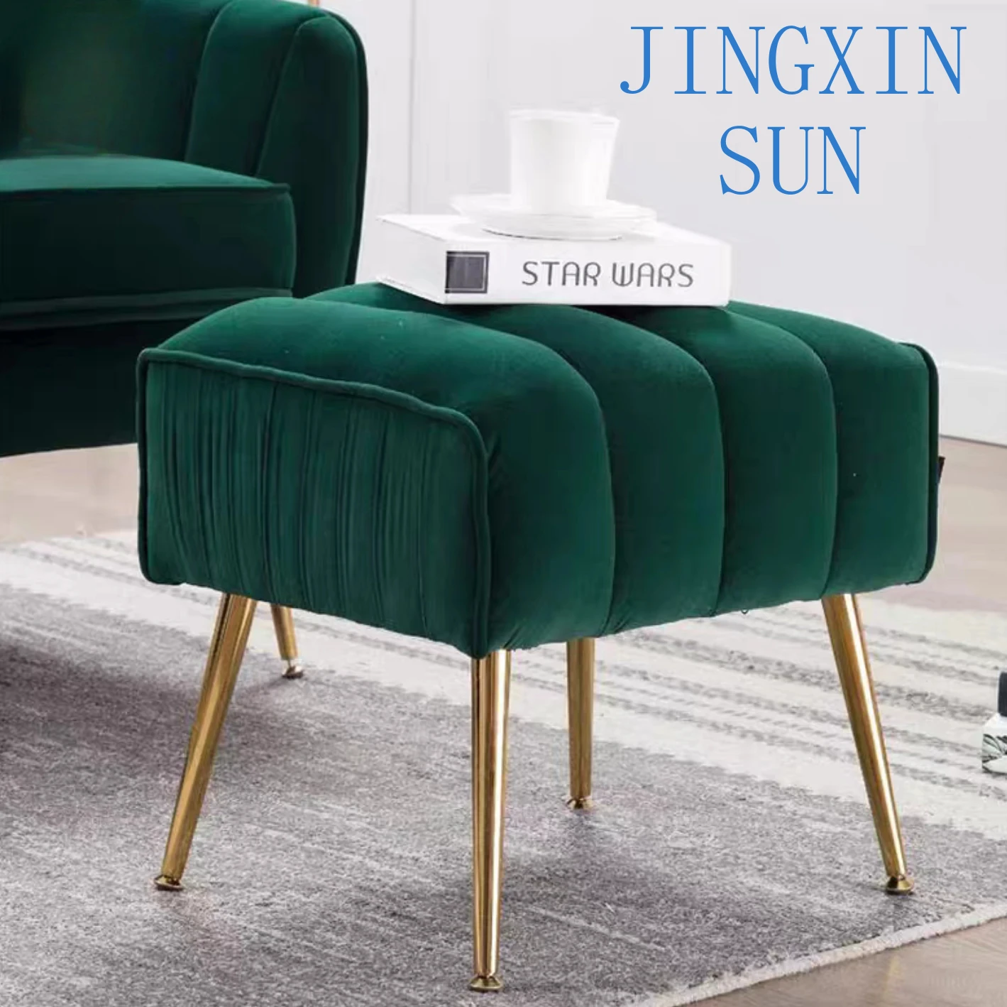 Nordic light luxury ins wind velvet dark green sofa post-modern small apartment leisure chair Internet celebrity single sofa
