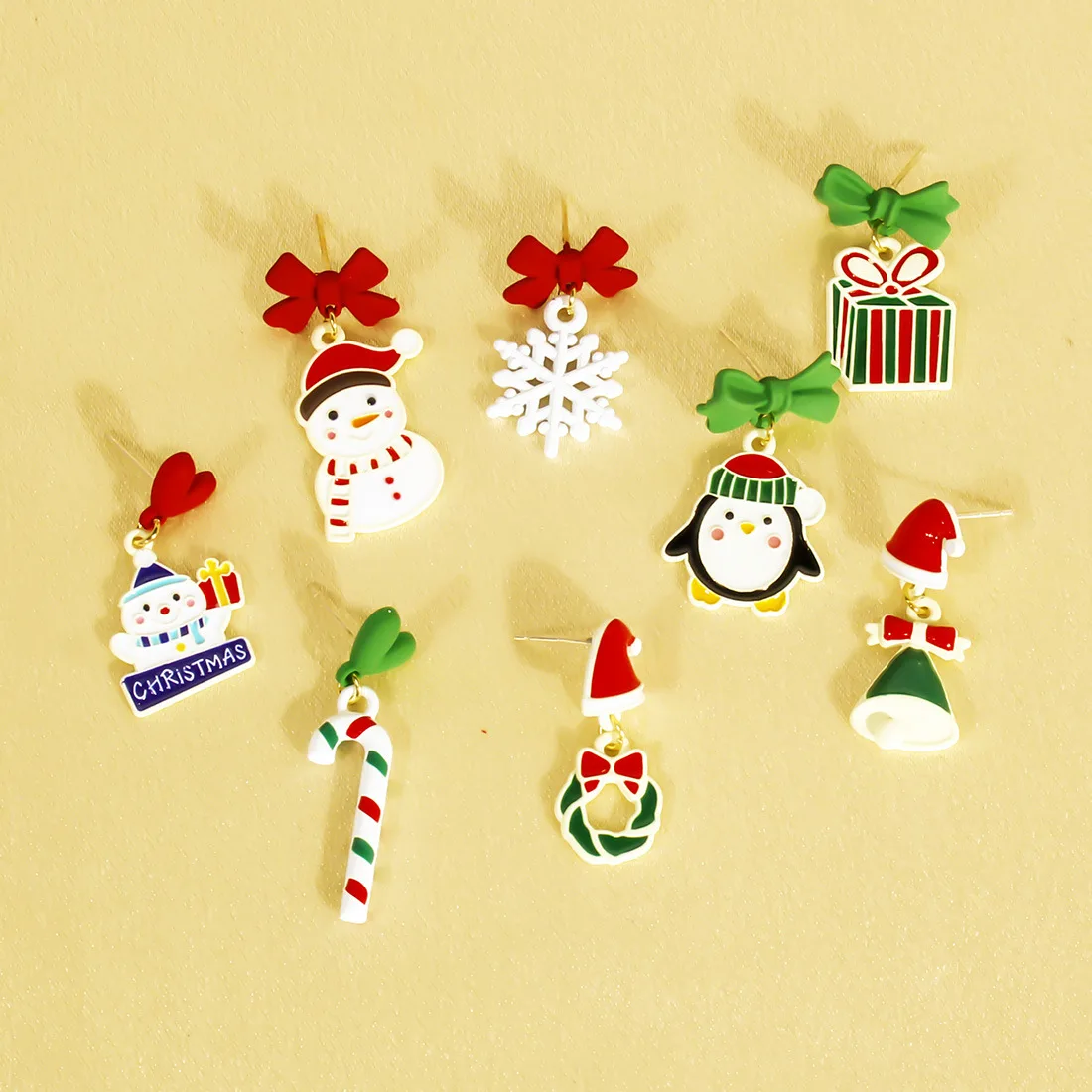 DIY accessories European and American Cross-border Christmas Collection Asymmetrical Earrings Cute Santa Claus SnowmanF23840